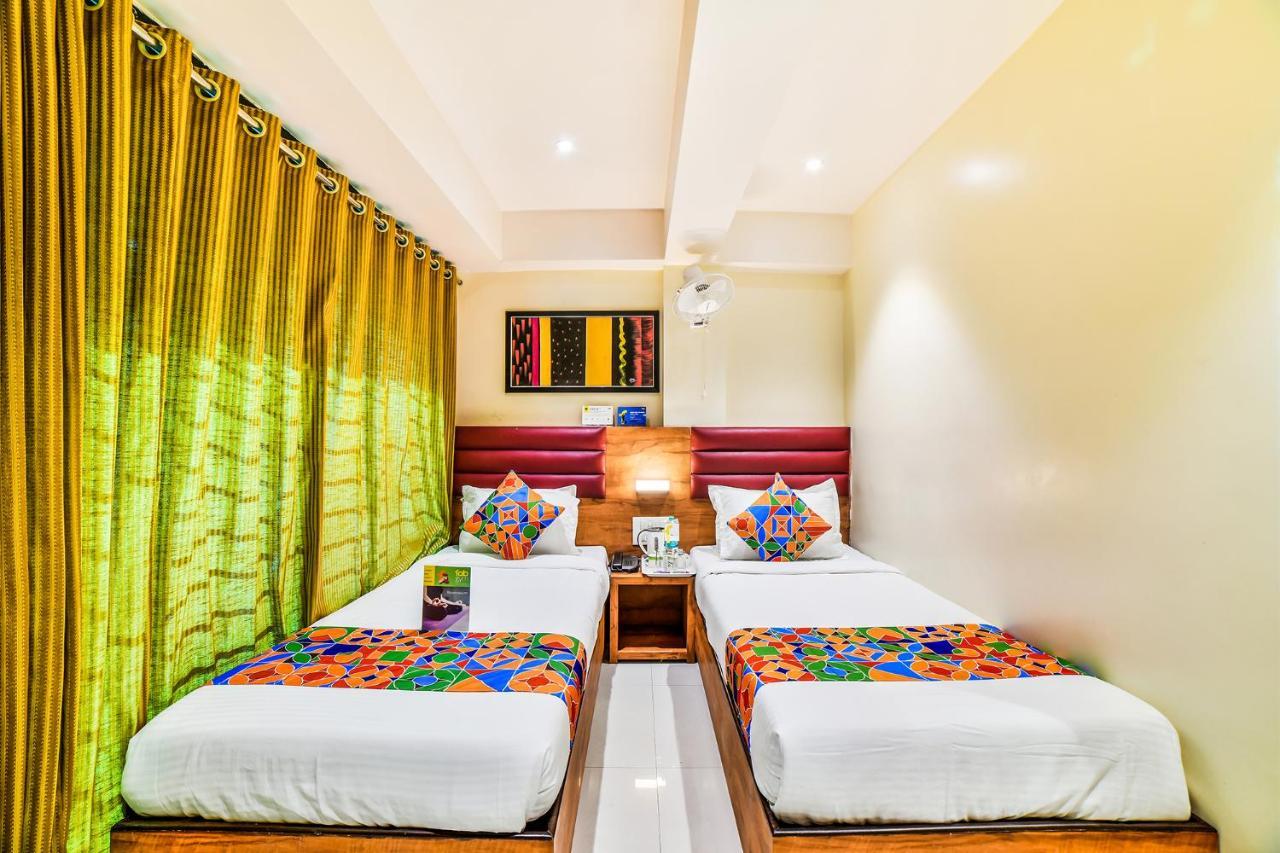 Fabexpress Deluxe Comfort - Nr Kokilaben Hospital 3* Mumbai