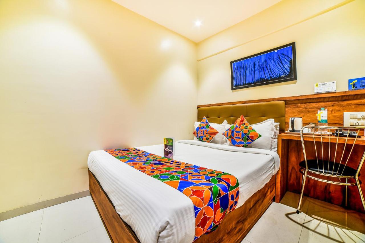 Fabexpress Deluxe Comfort - Nr Kokilaben Hospital 3* Mumbai