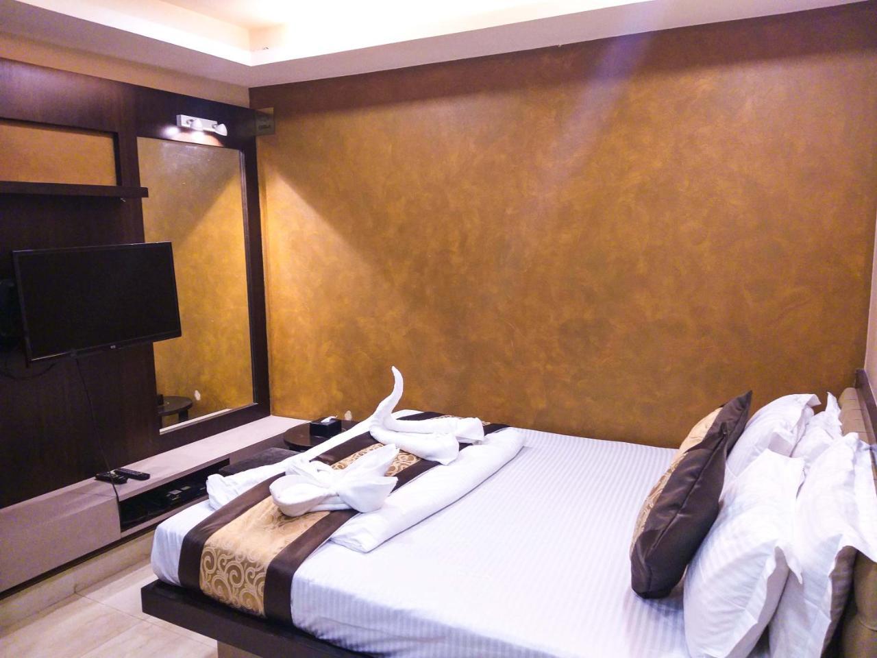 Colaba Suites - Near Taj Hotel, 3*