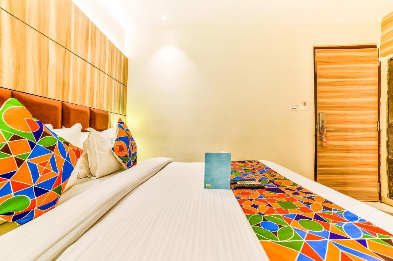 Wellingten 3* Mumbai