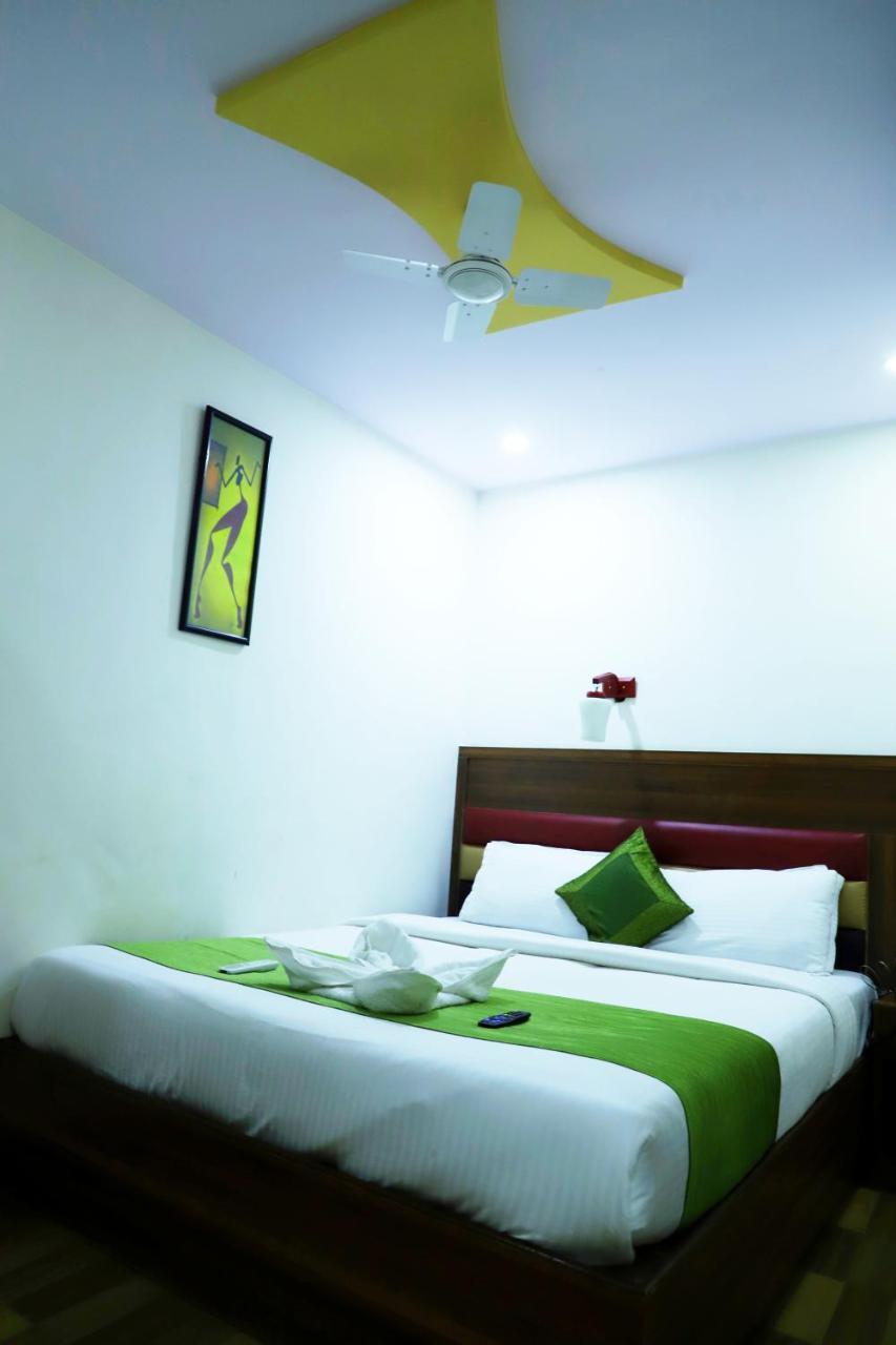 Airport Residency 3*