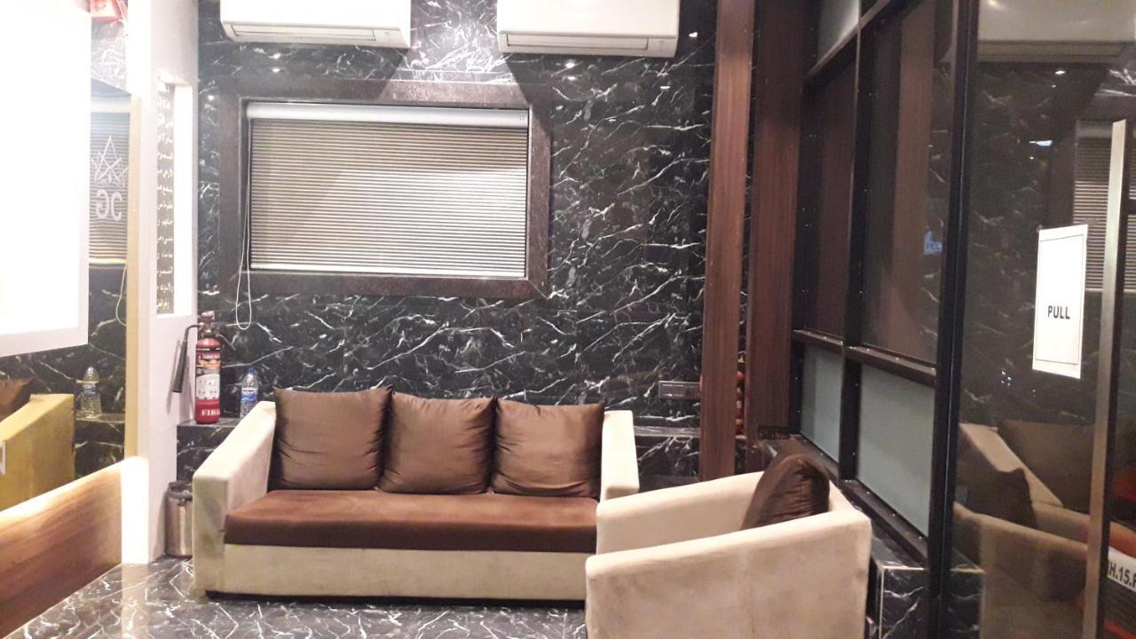 Hotel Shine Hospitality 2*