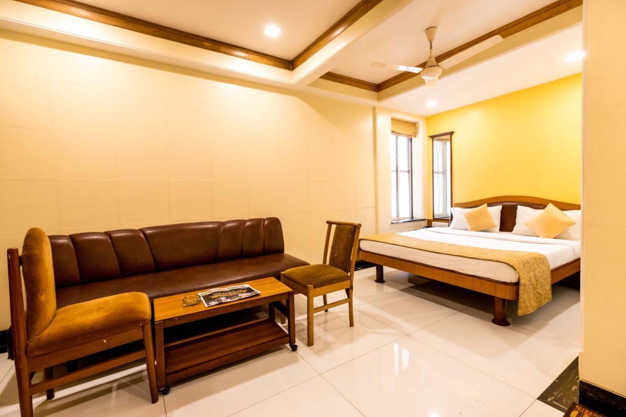 Parklane 3*