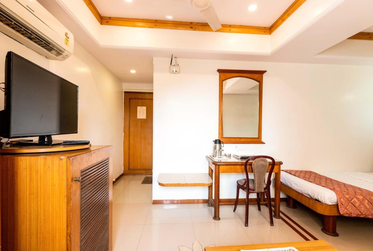 Hotel Parklane Mumbai