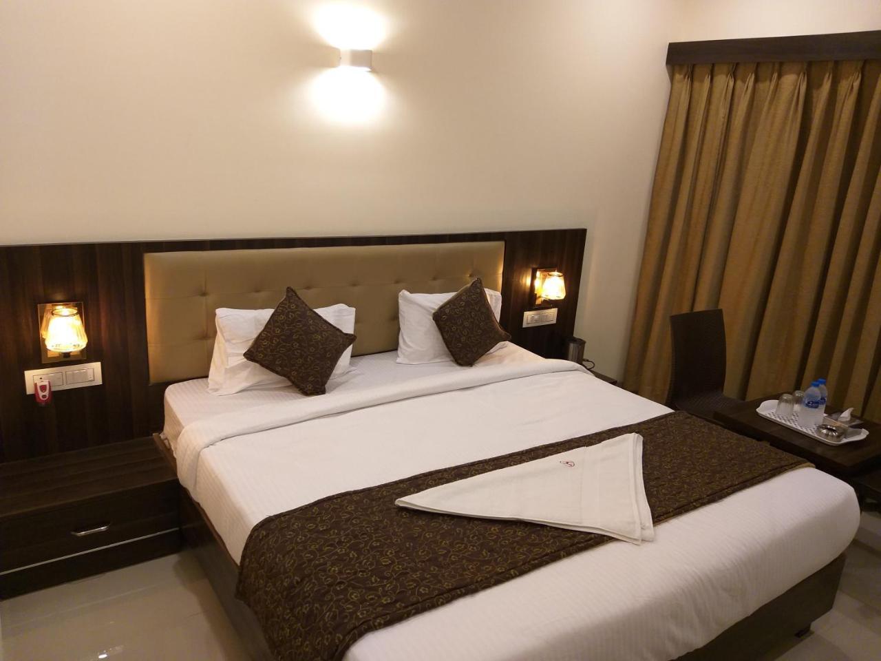 Hotel Capital O 40321 Harmony