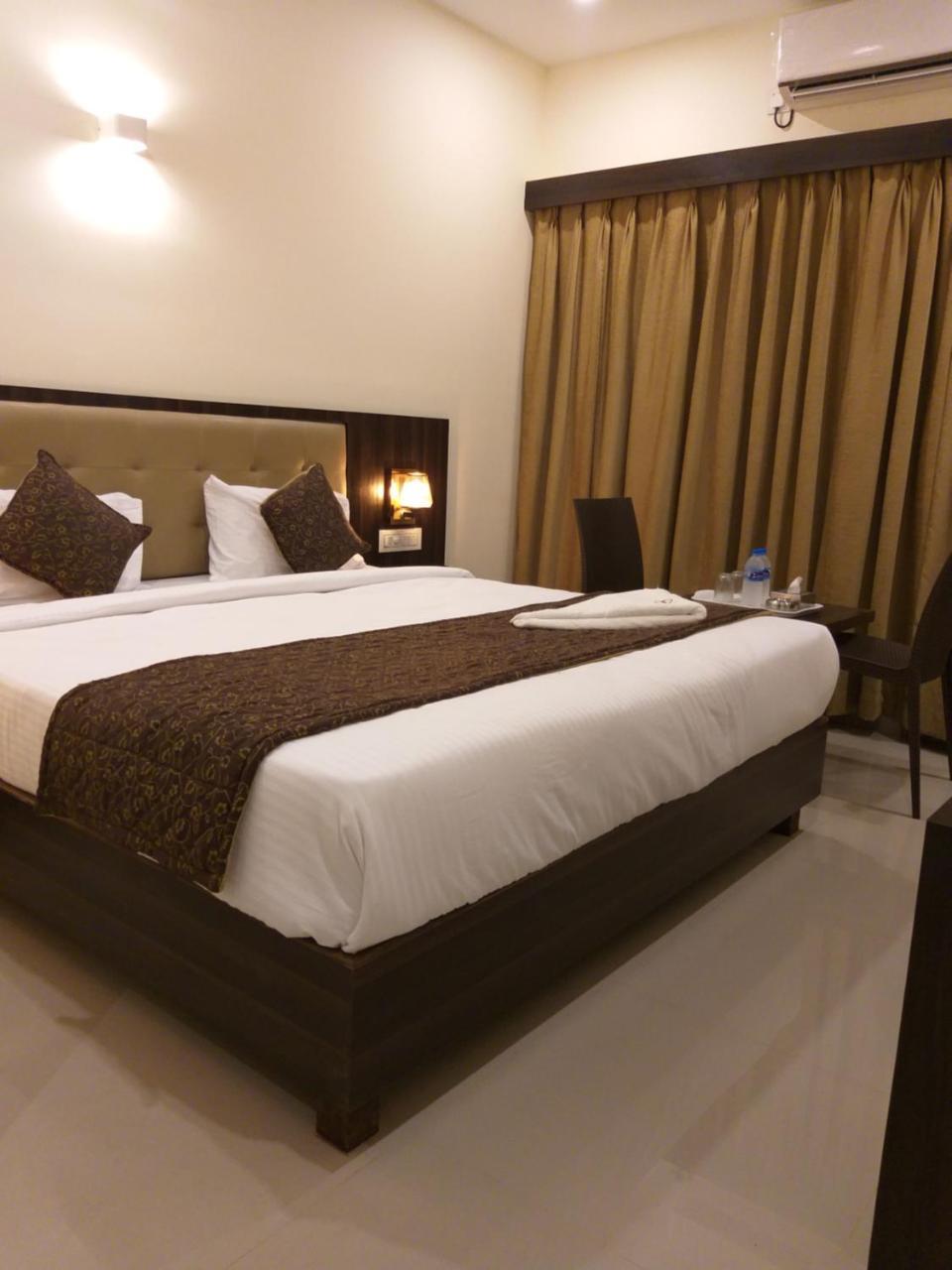 Capital O 40321 Harmony 3* Mumbai