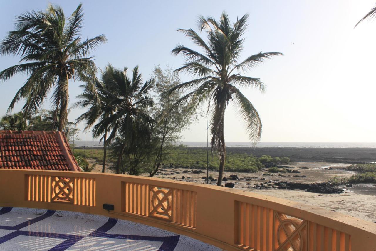 The Yellow House Manori Villa Mumbai