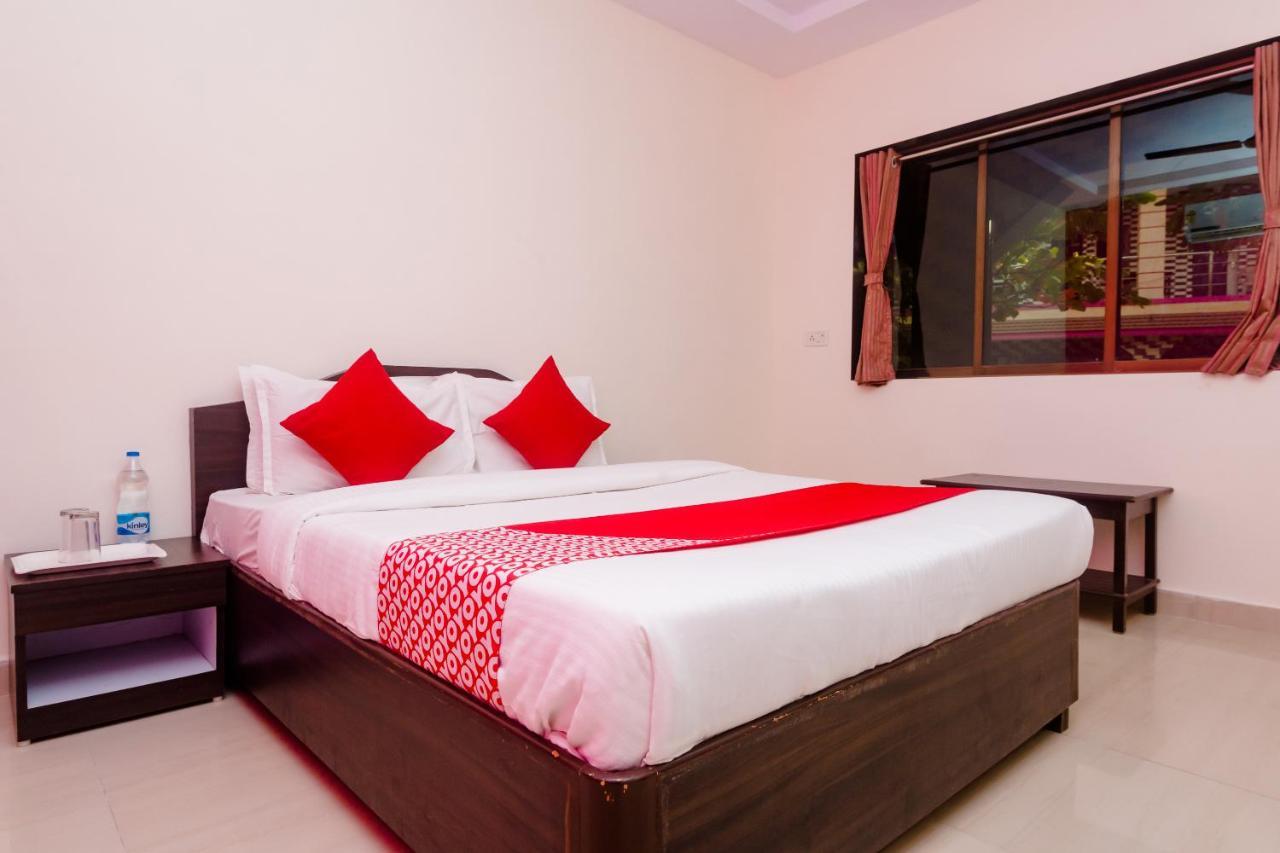 Hotel Manori Corner