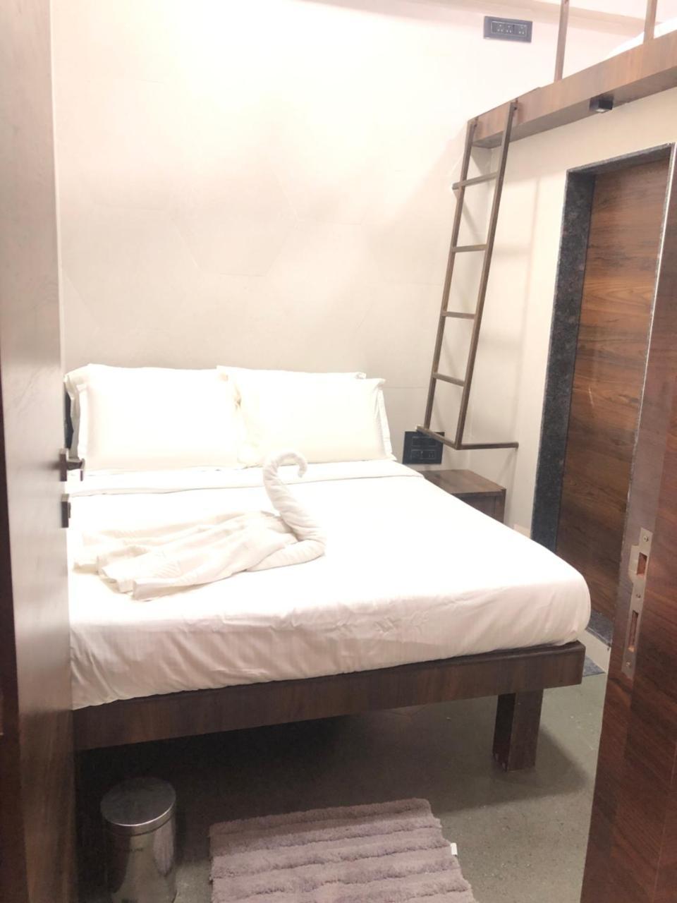 Dadar Near Station Hotel Mumbai