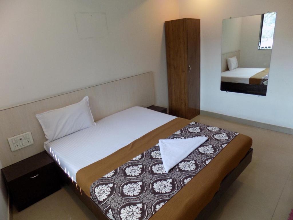 Port Hotel
