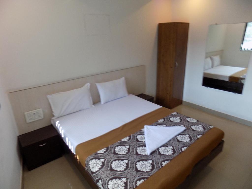 Port Hotel