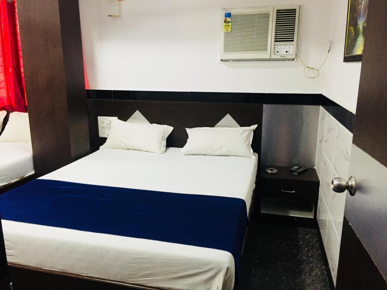 Ruchit Palace Hotel Mumbai