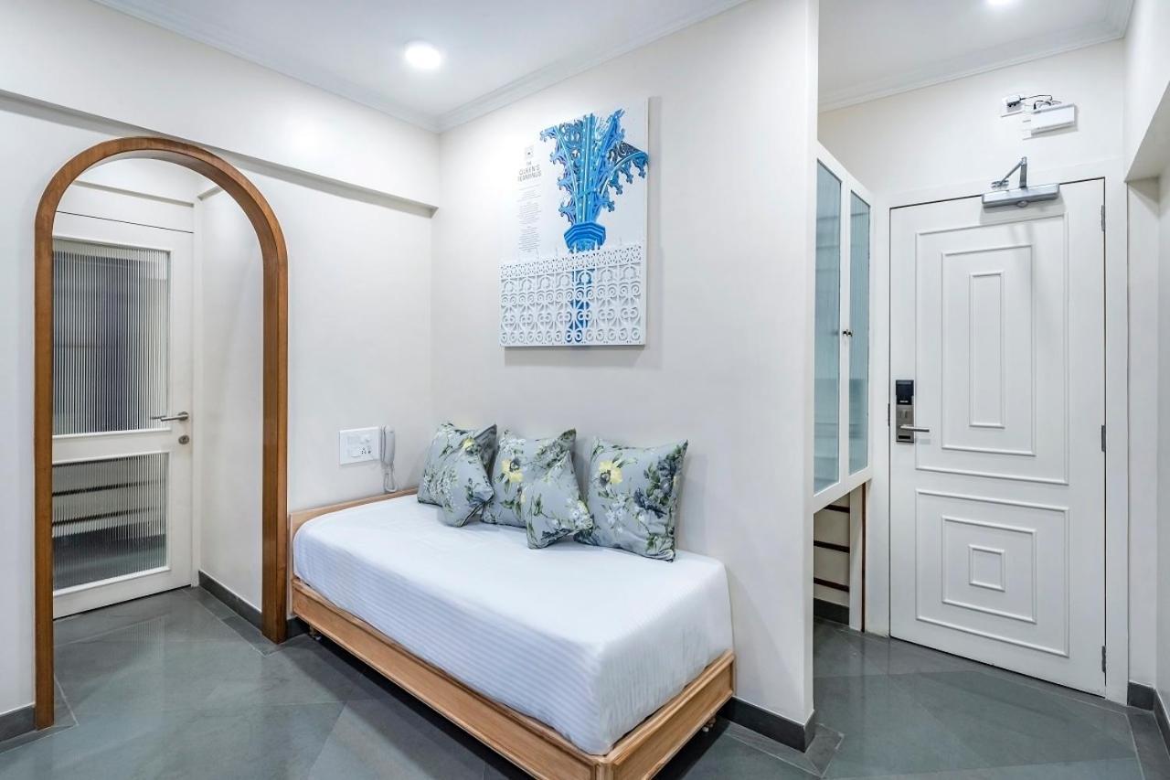 Hotel Kemps Corner Mumbai