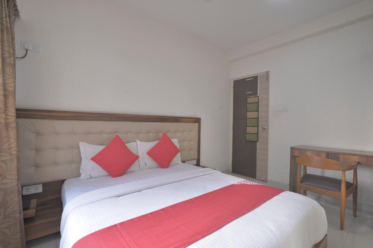 Oyo 11441 Casa Roomz Powai 3*