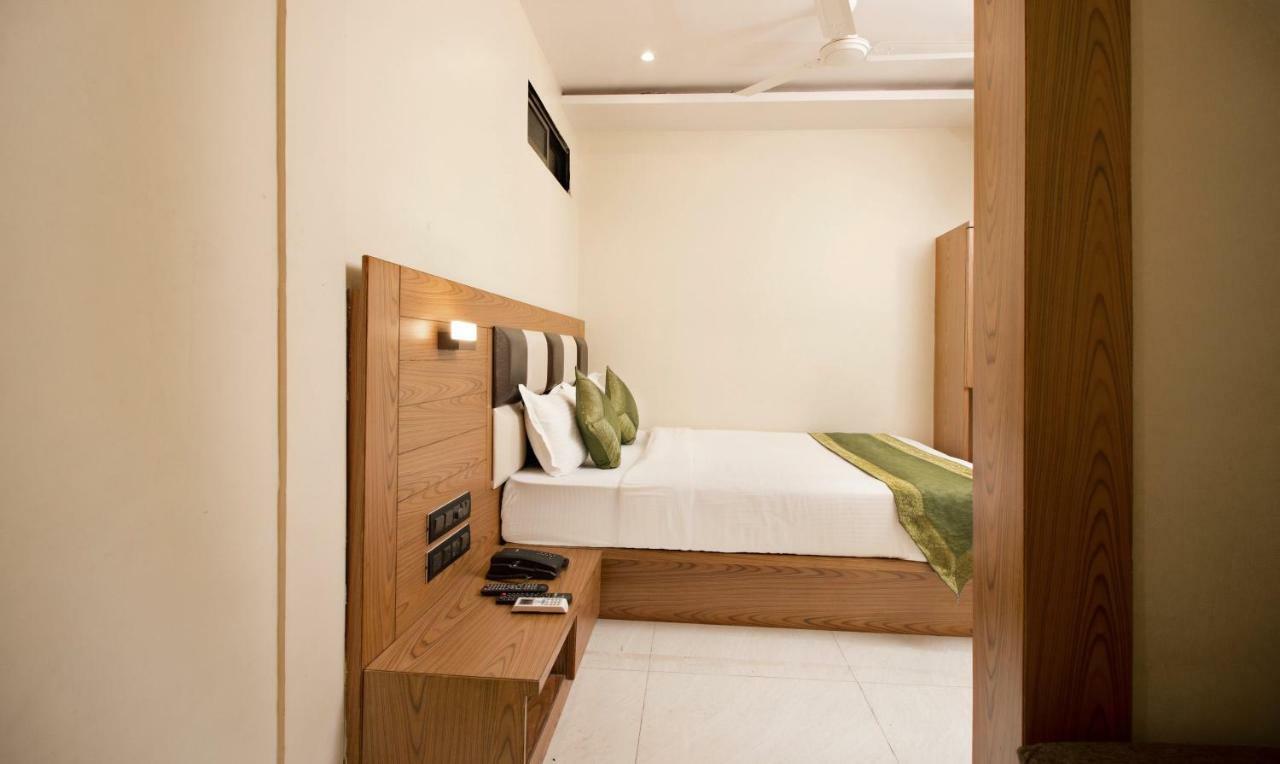 Hotel Residency Park Mumbai