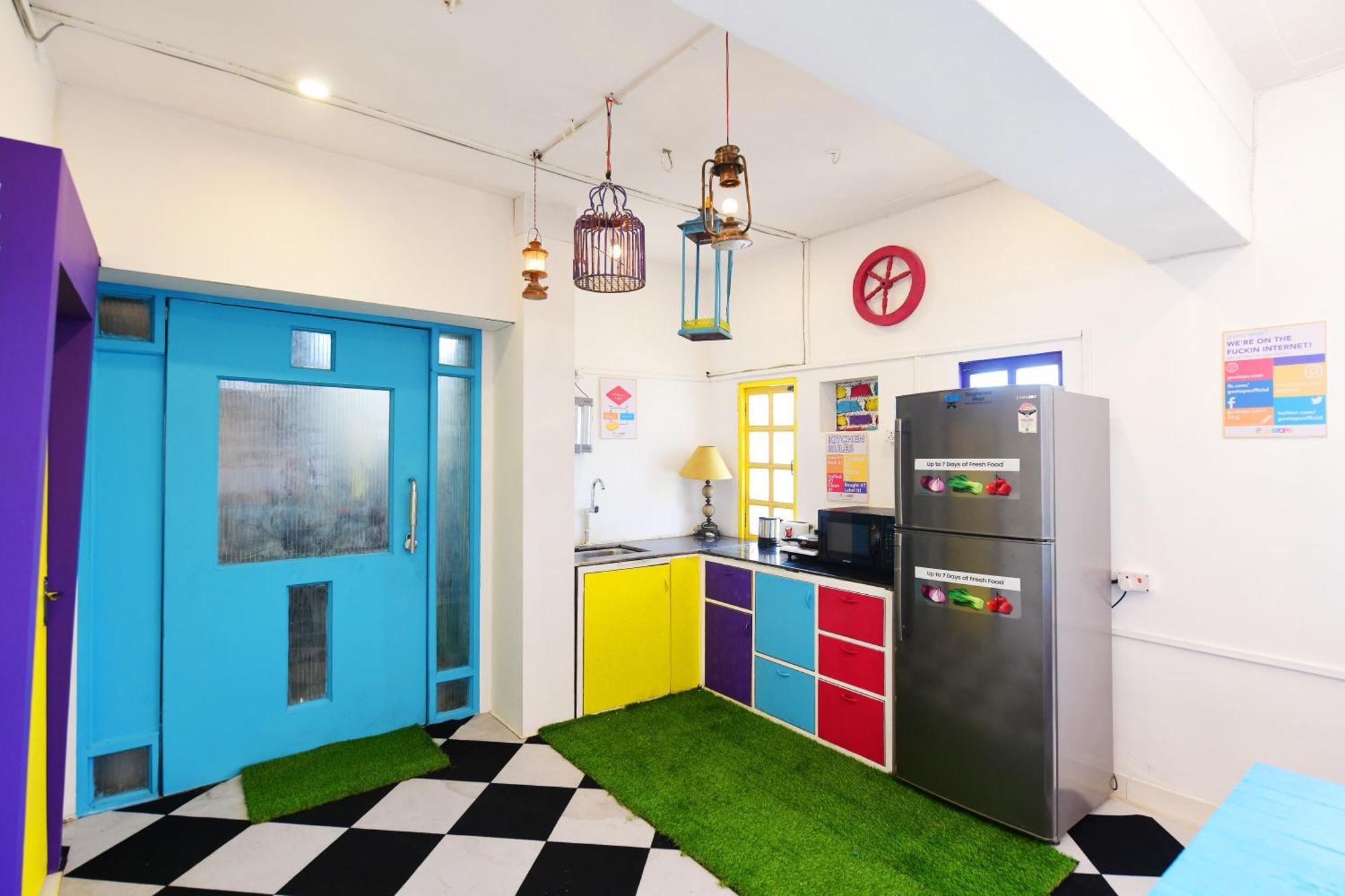 Hostel Gostops Lite *