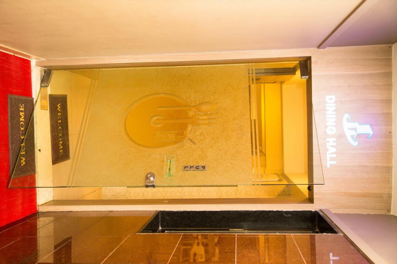 Aparthotel Ashok Deluxe 3*