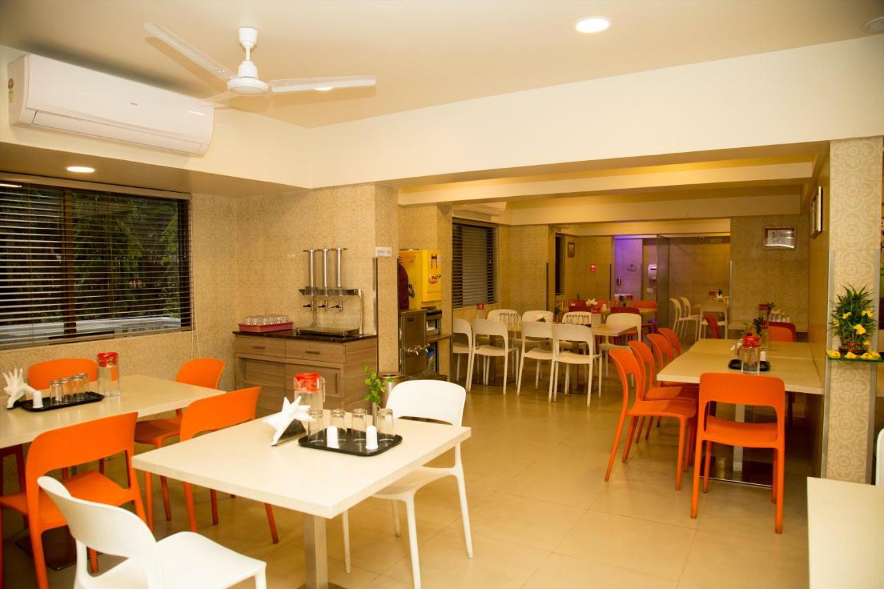 Ashok Deluxe Aparthotel 3*