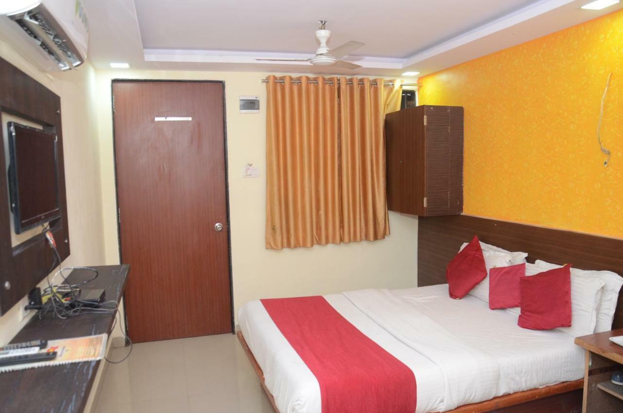 Hotel Sai Leela Residency 2*