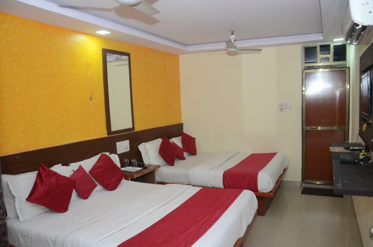 Sai Leela Residency Hotel 2*