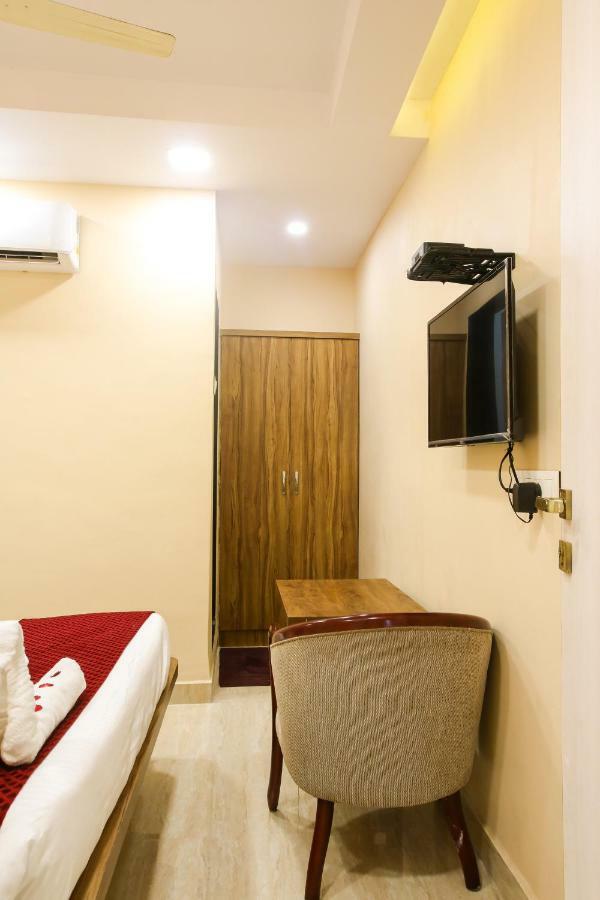 Golden Lake Hotel Mumbai