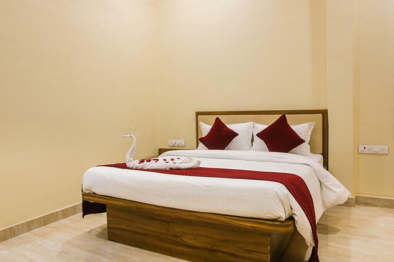 Golden Lake Hotel Mumbai