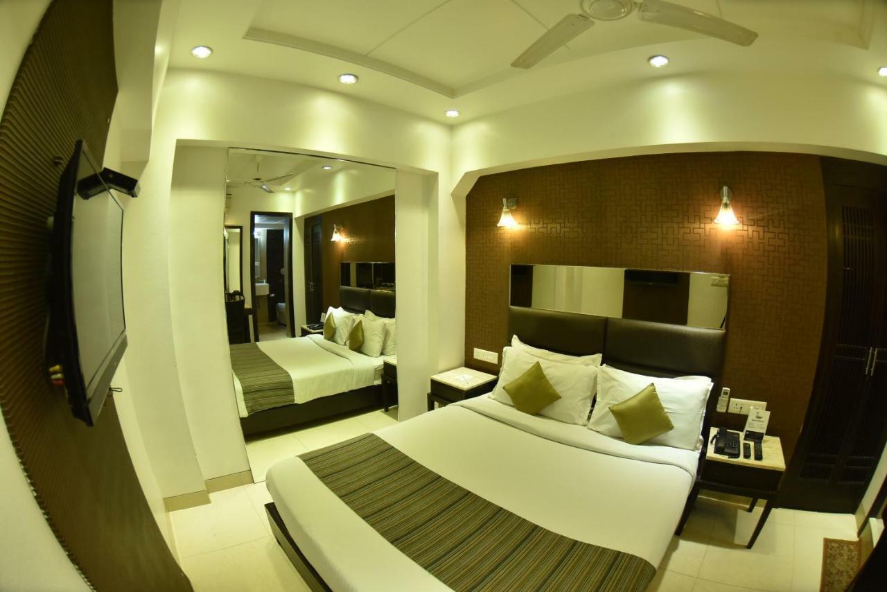Manama Hotel Mumbai