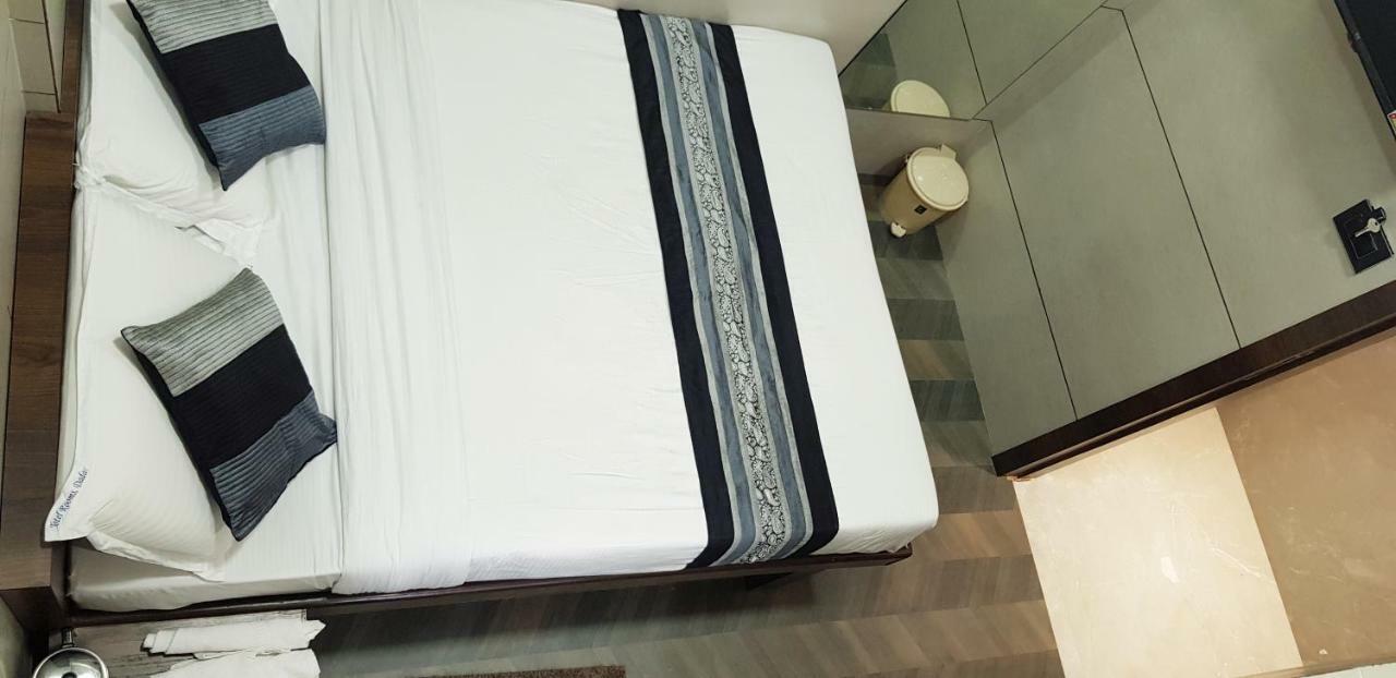 Hotel Dadar Near Station