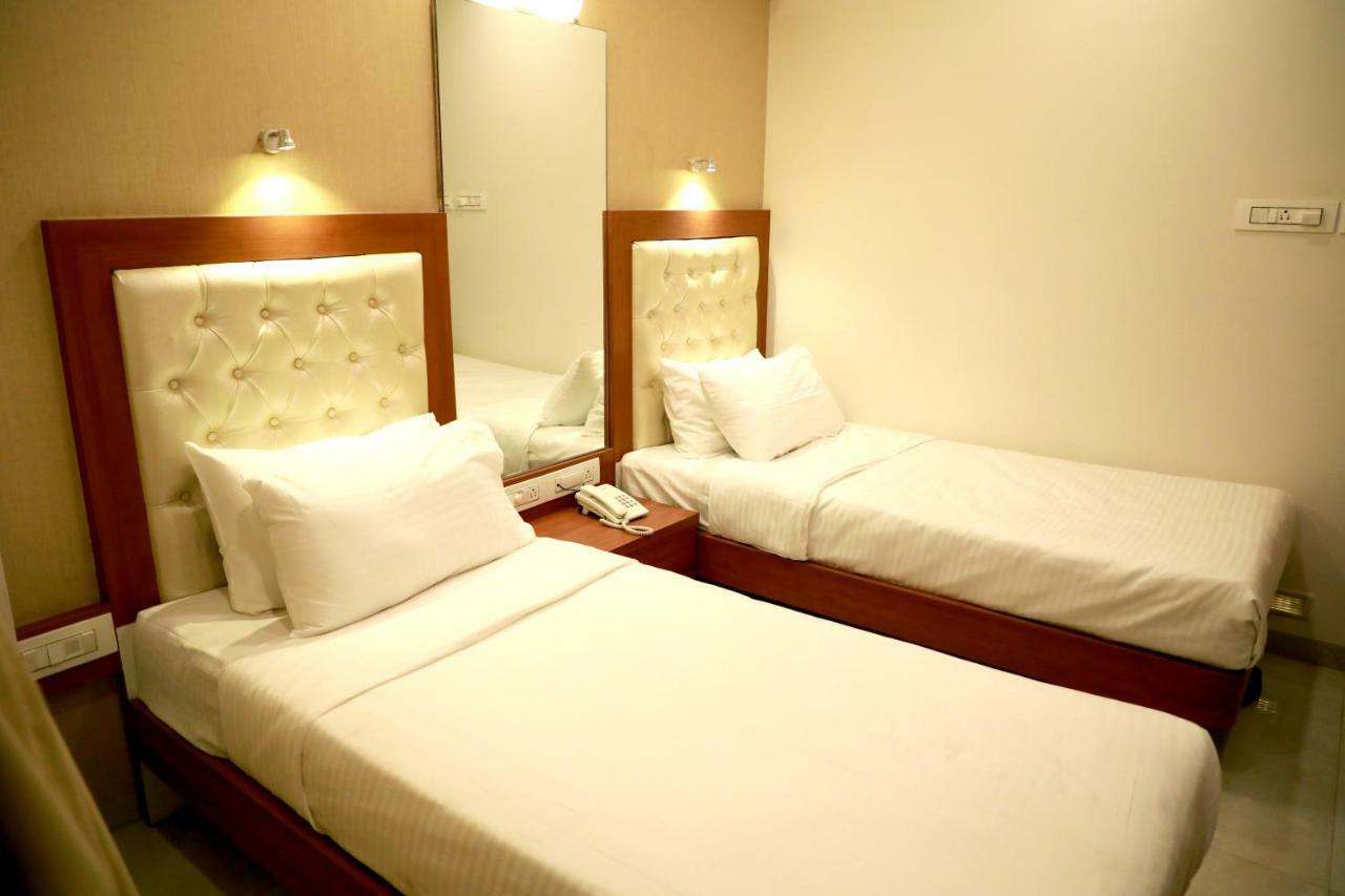 Lords, Hotel 3*