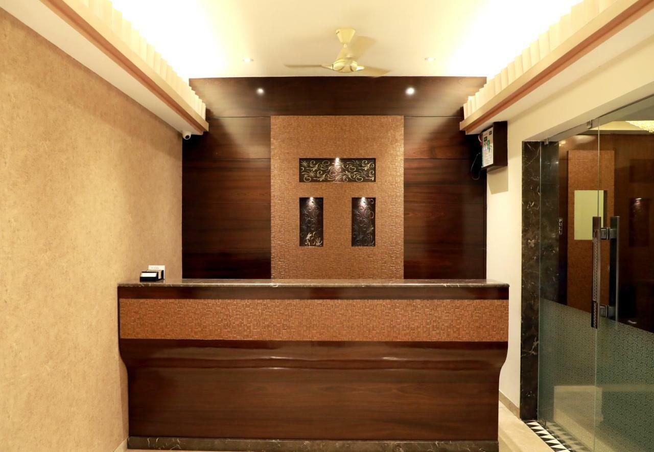 Hotel Lords, Mumbai