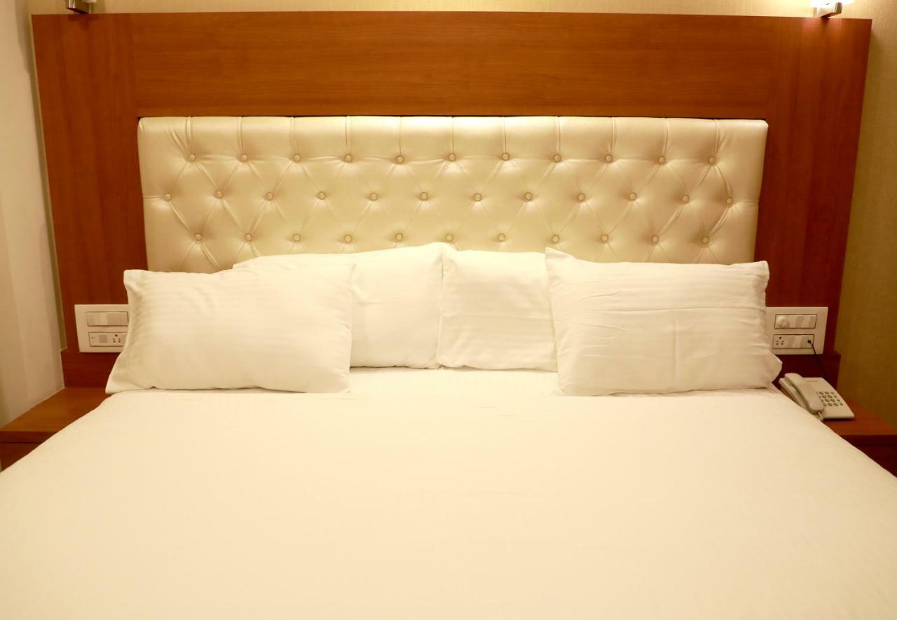 Hotel Lords,
