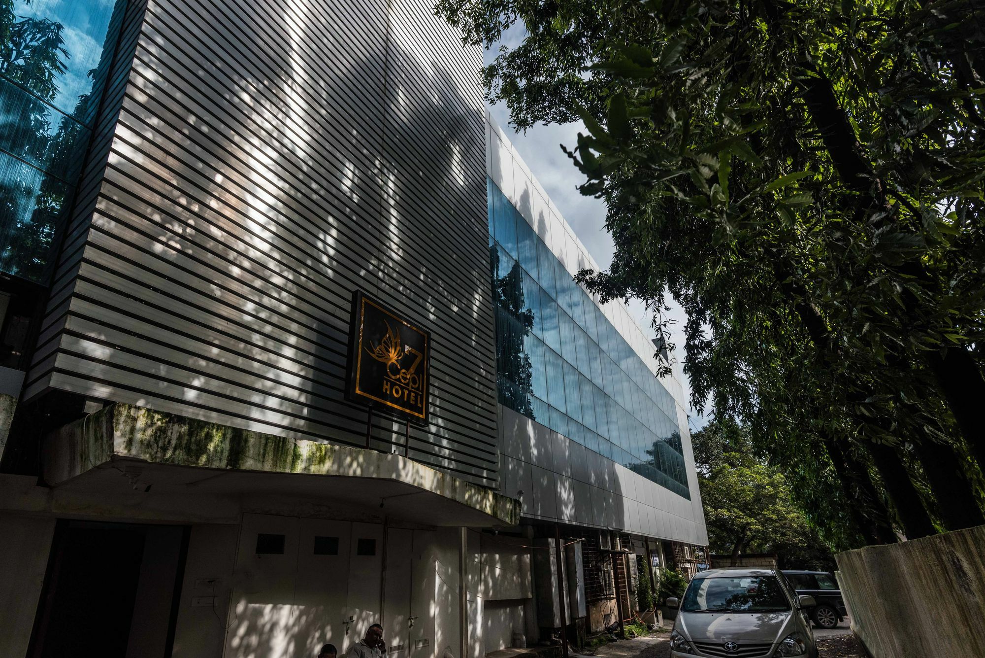 Oyo 6832 7 Cepl Hotel