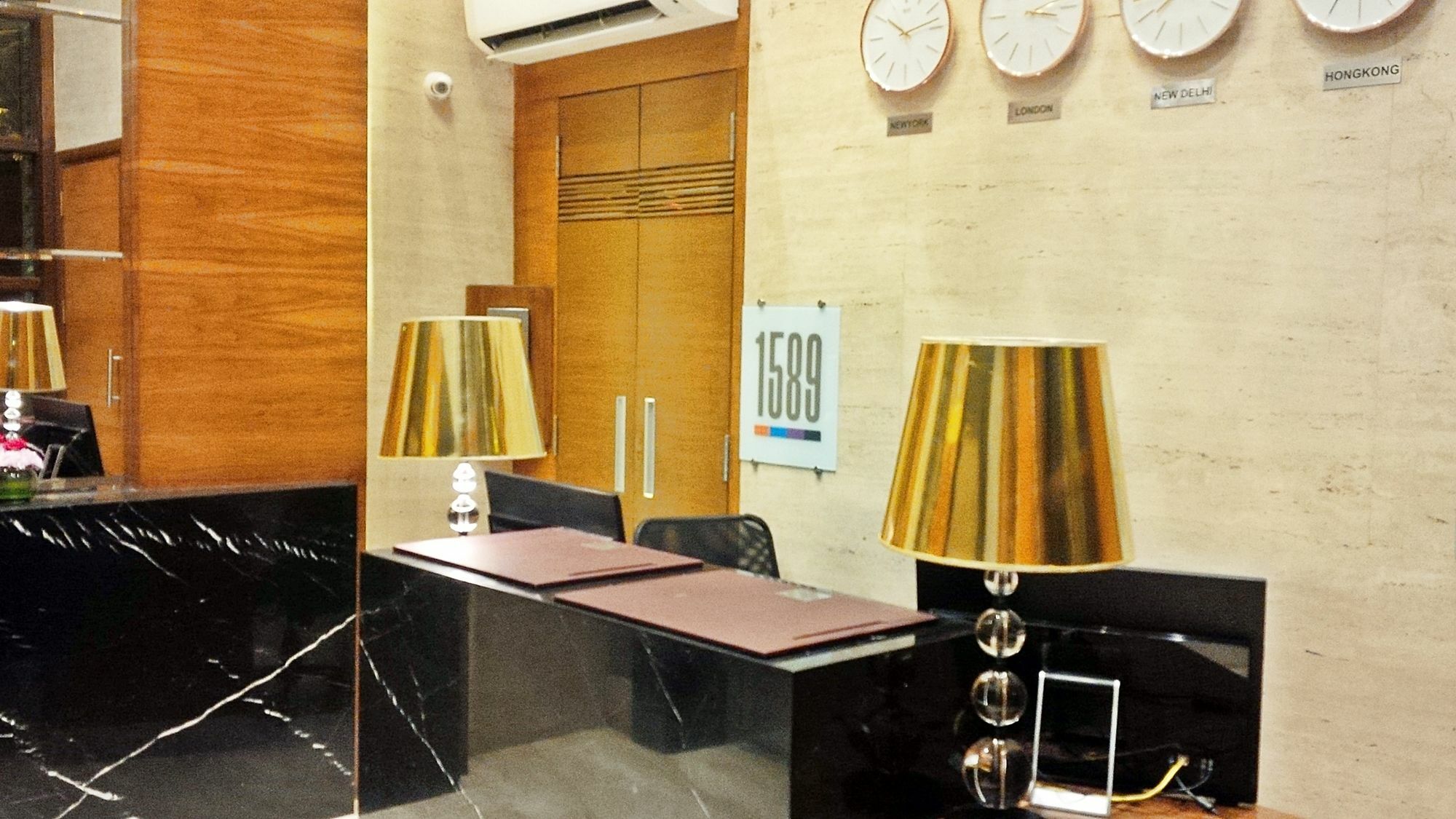 Fabexpress Nirvana Grace Hotel 3*