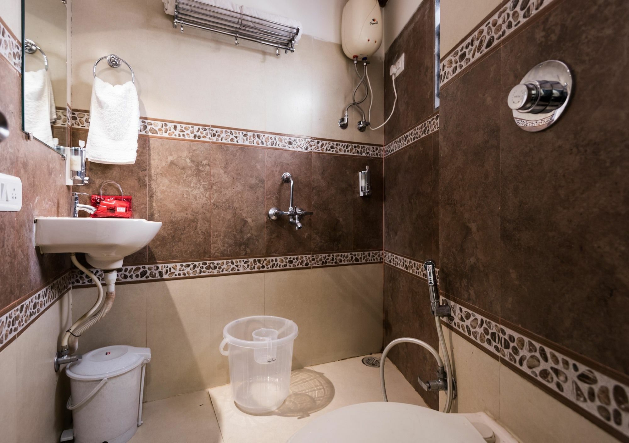 O Blue Pearl Residency Near Chhatrapati Shivaji International Airport Mumbai