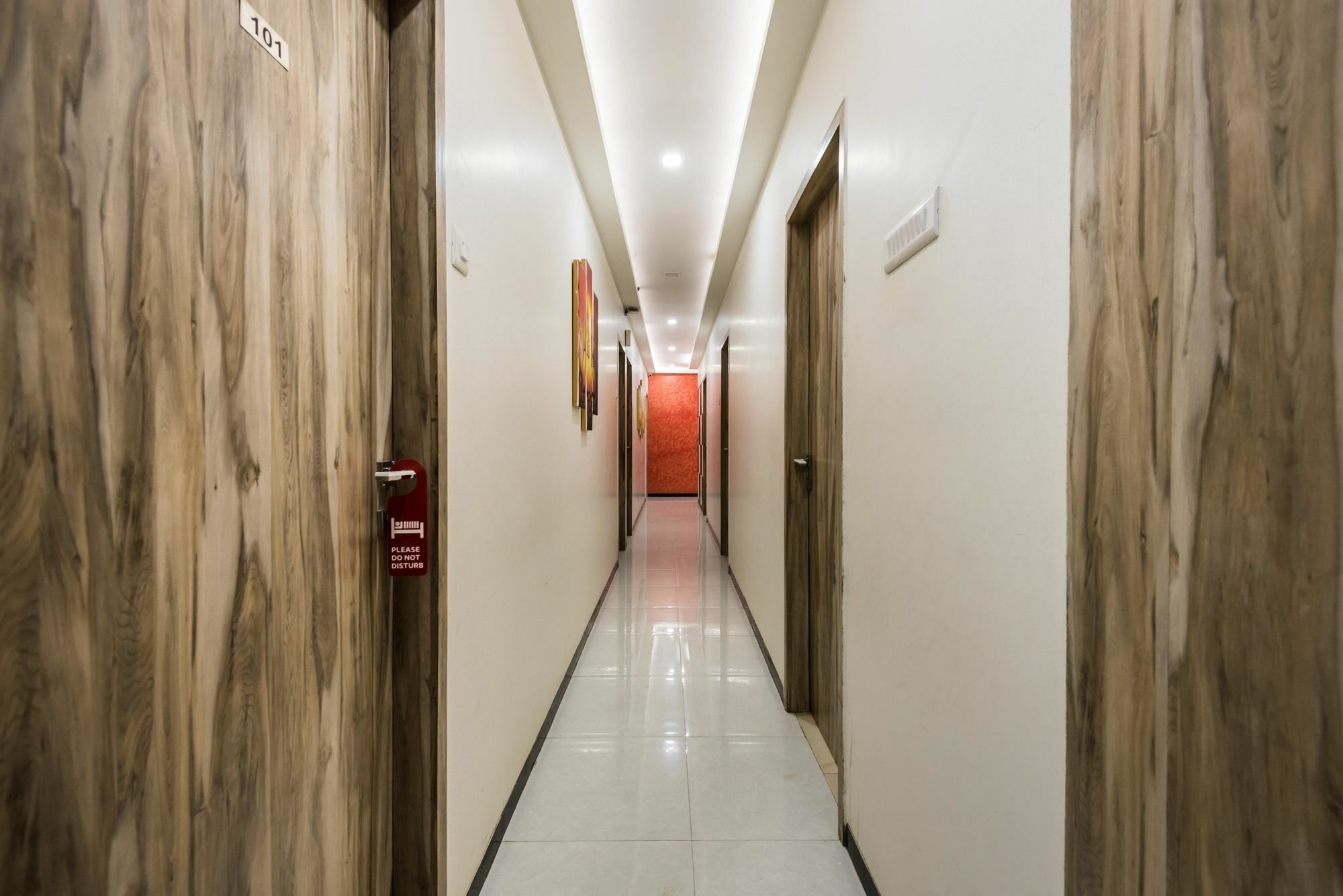 Hotel O Blue Pearl Residency Near Chhatrapati Shivaji International Airport 3*