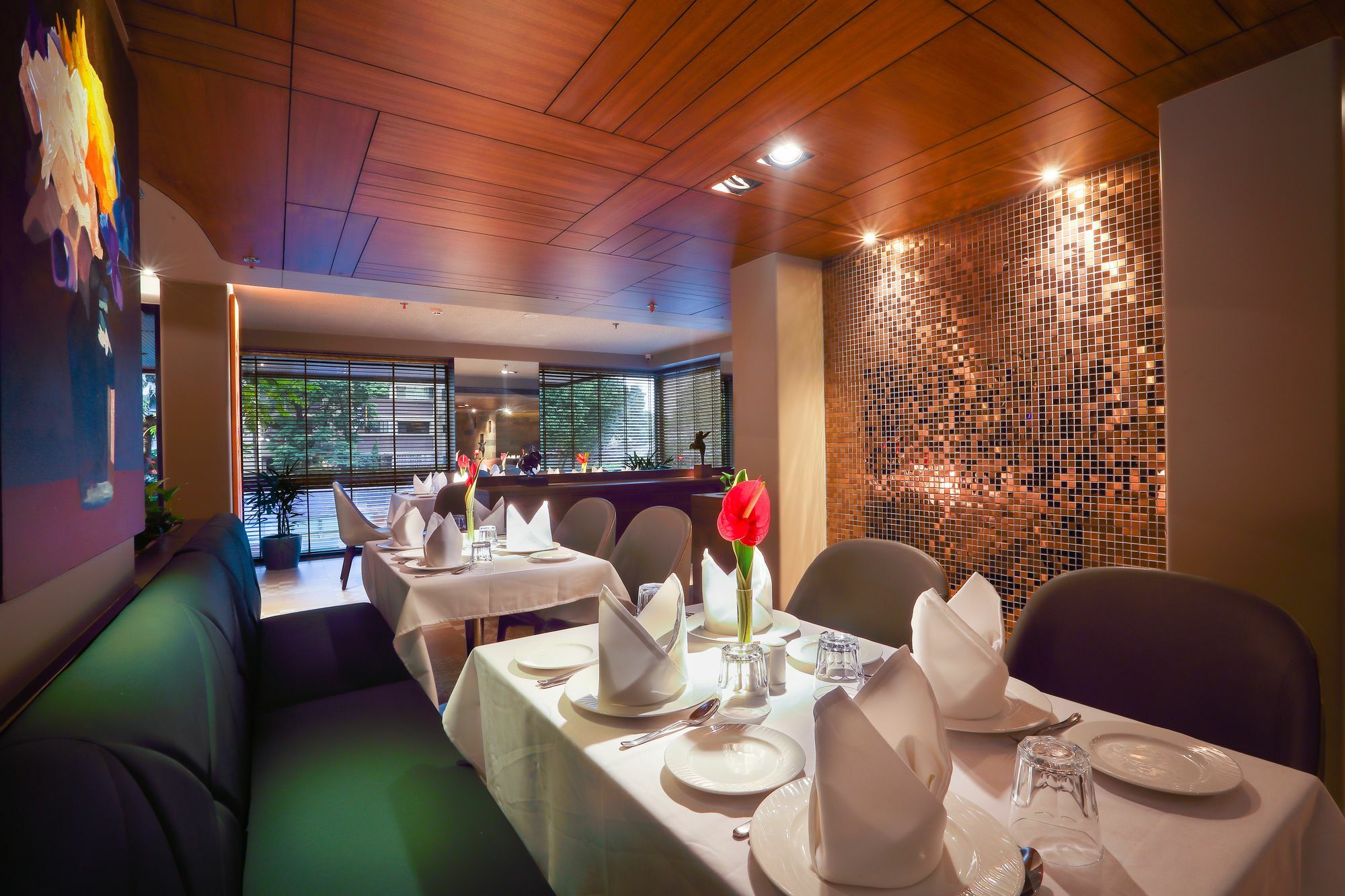 Hotel The Grandeur Boutique Mumbai