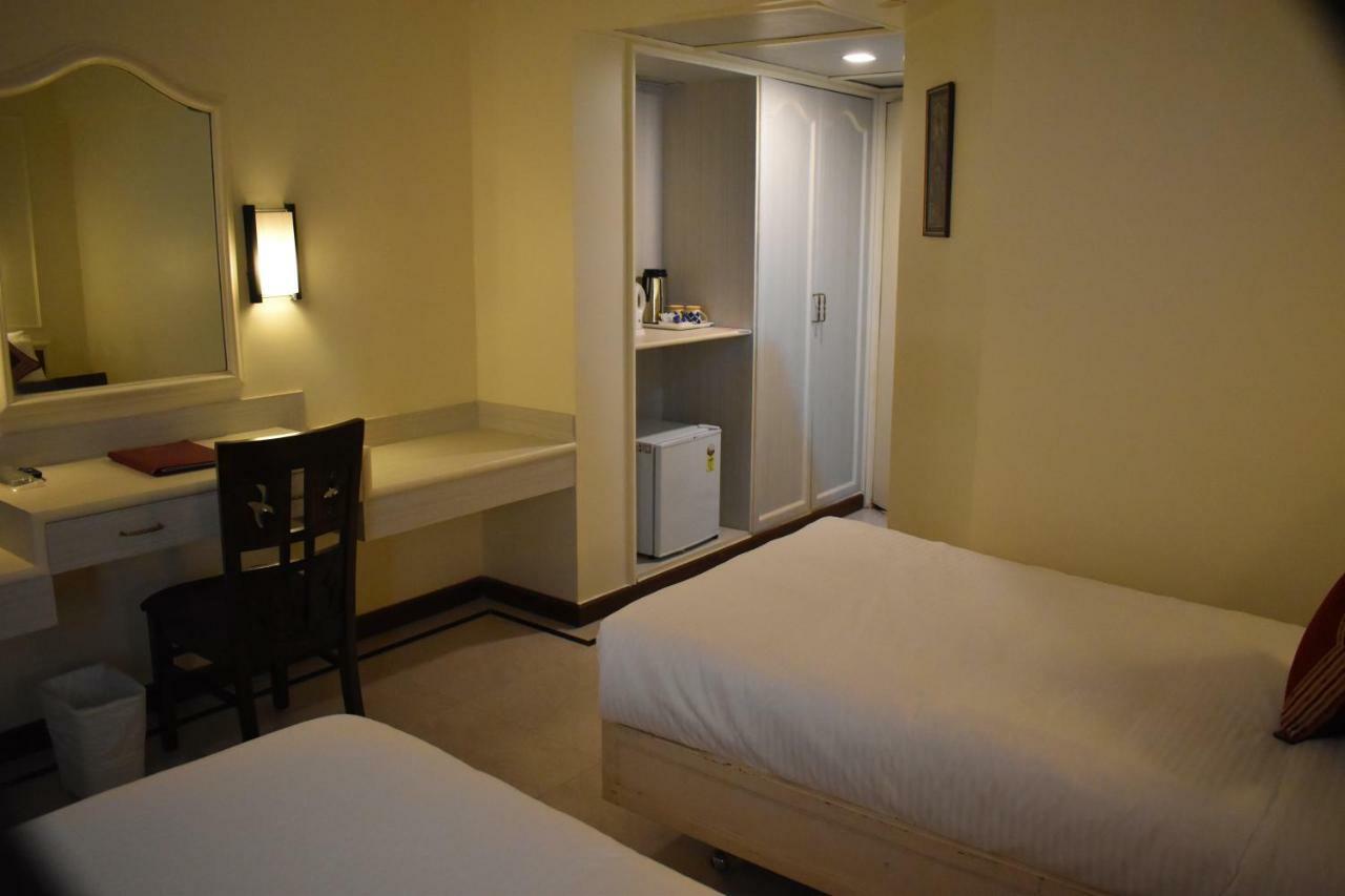 Rangsharda Hotel Mumbai