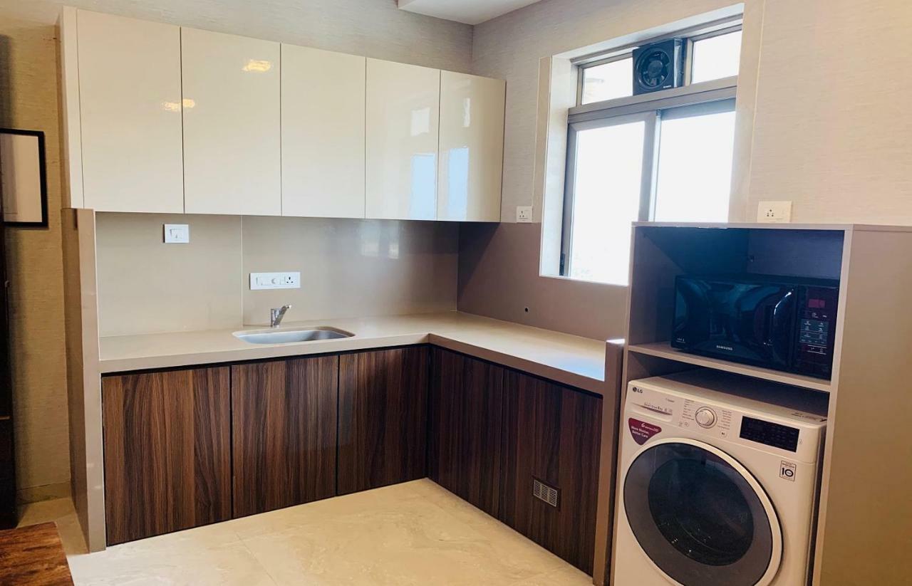 Apartment Theory9 Premium Service Khar *