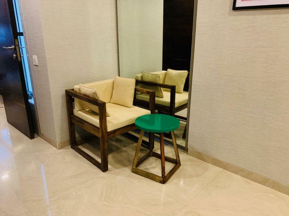 Apartment Theory9 Premium Service Khar *