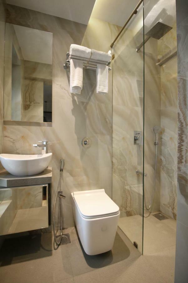 Theory9 Premium Service Khar Apartment Mumbai