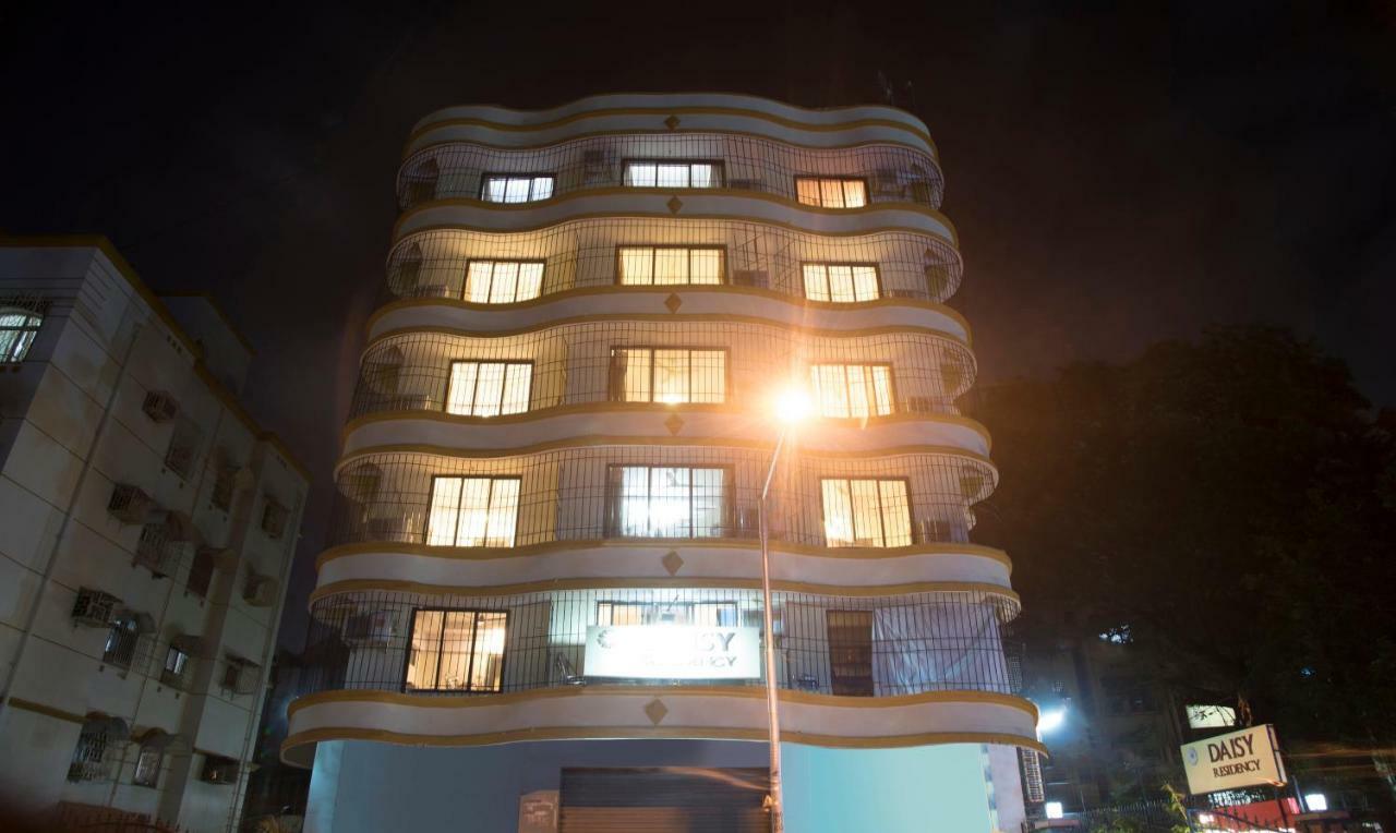 Hotel Daisy Residency