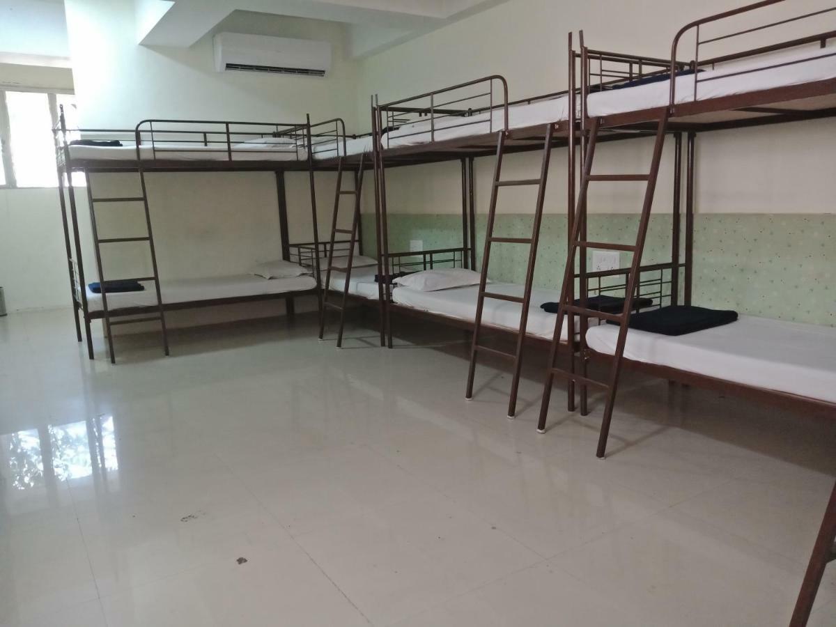 Hotel Shubham Parle Mumbai