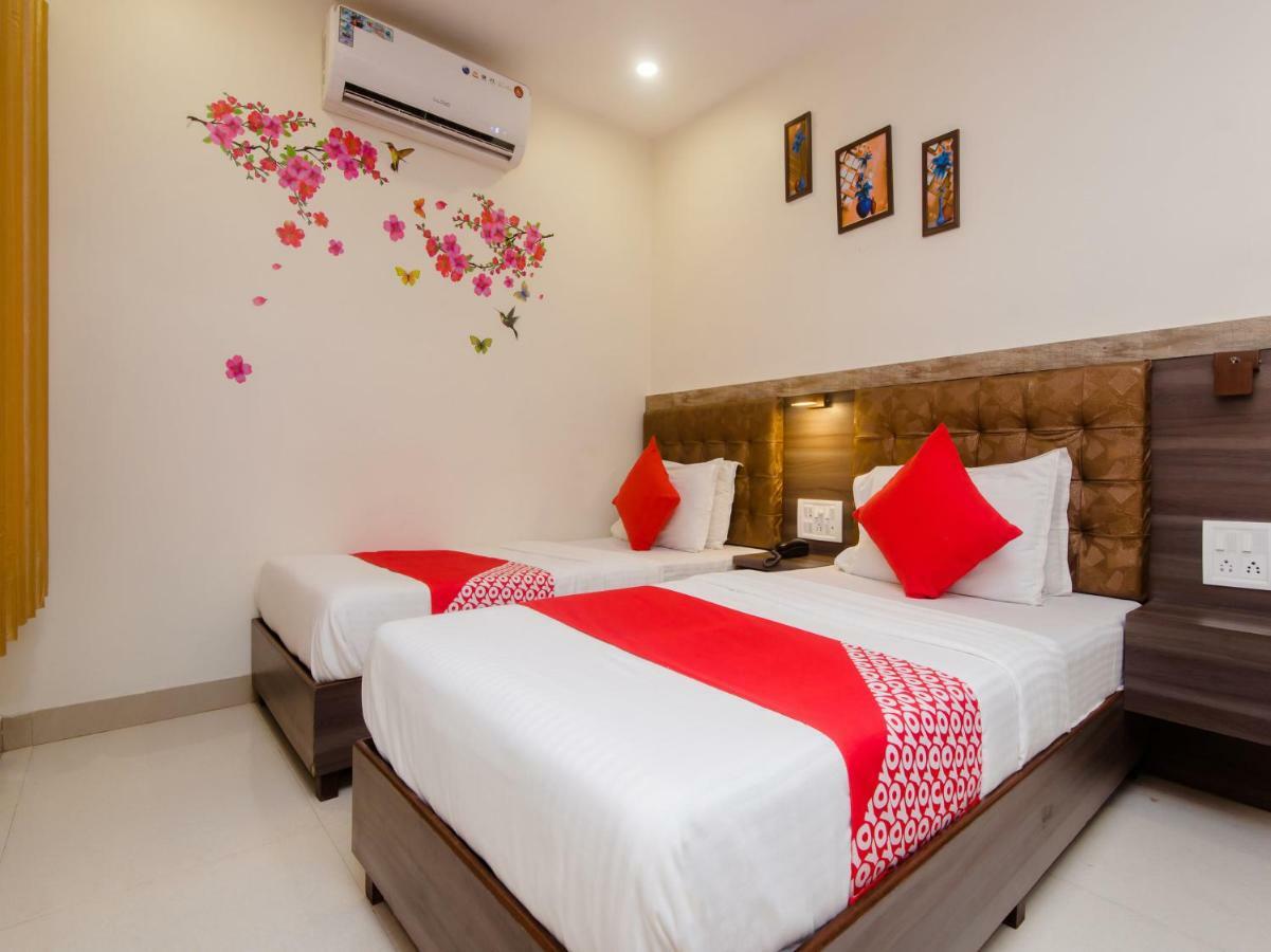 Golden Palace Hotel *