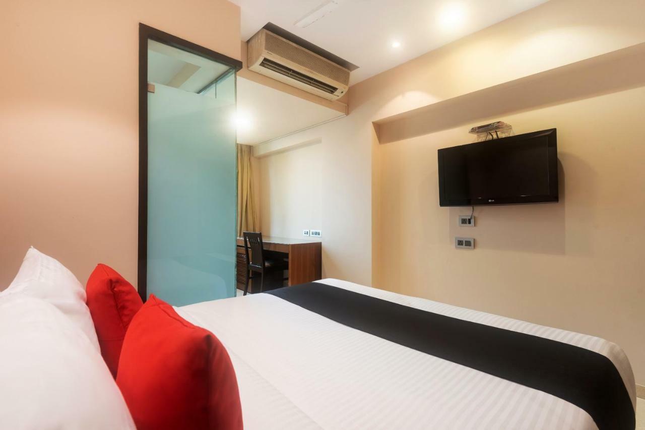 Capital O 44192 Elite Peak Hotel 3*
