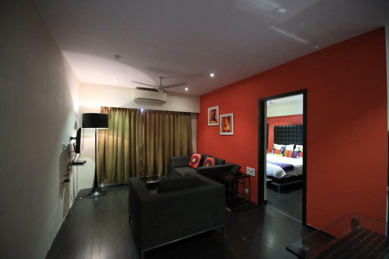 Bed & Breakfast Landmark Bollywood Design