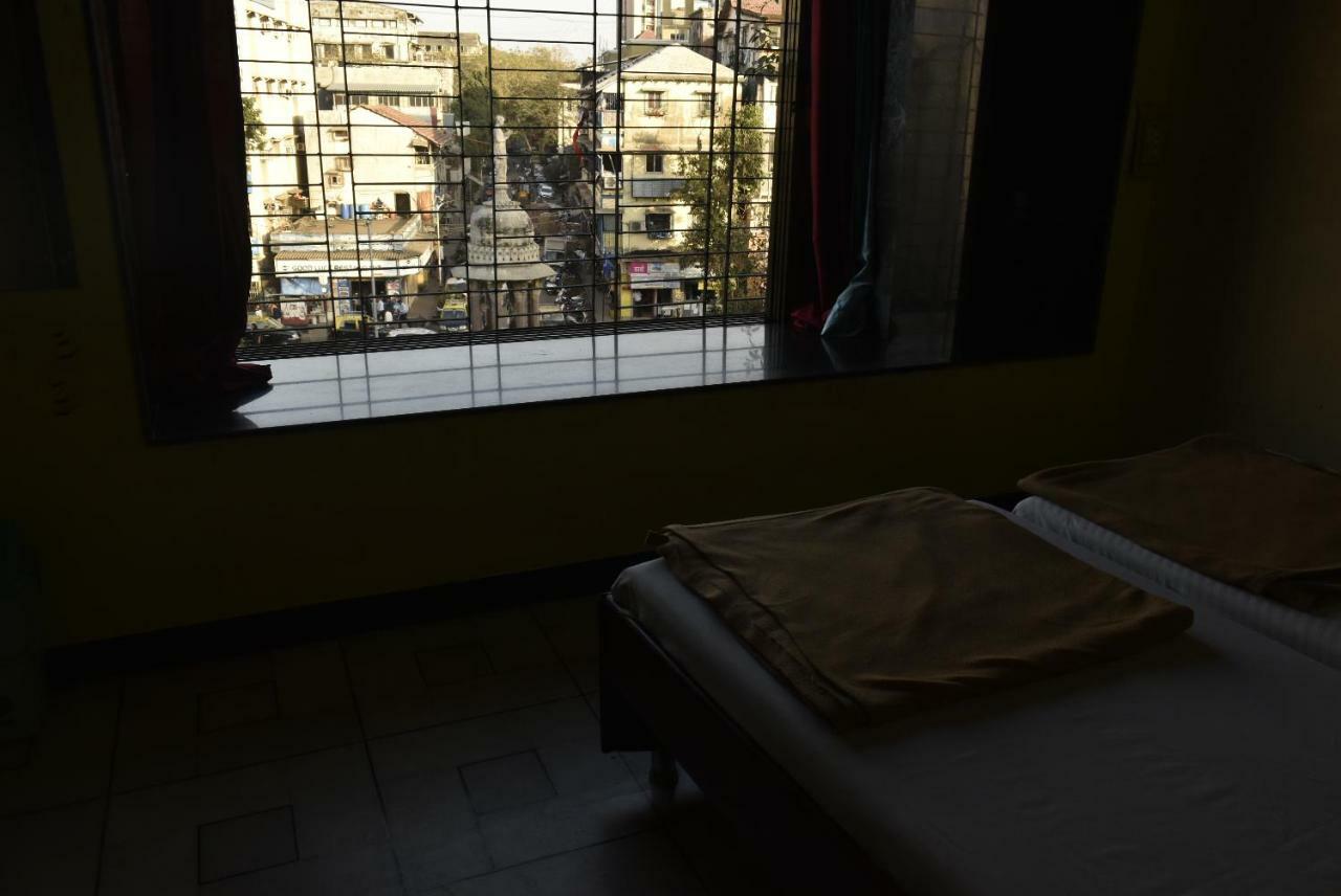 Popular Palace Hotel Mumbai