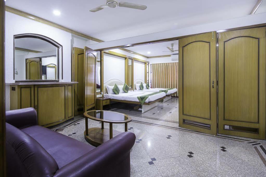 Garden Hotel 3*