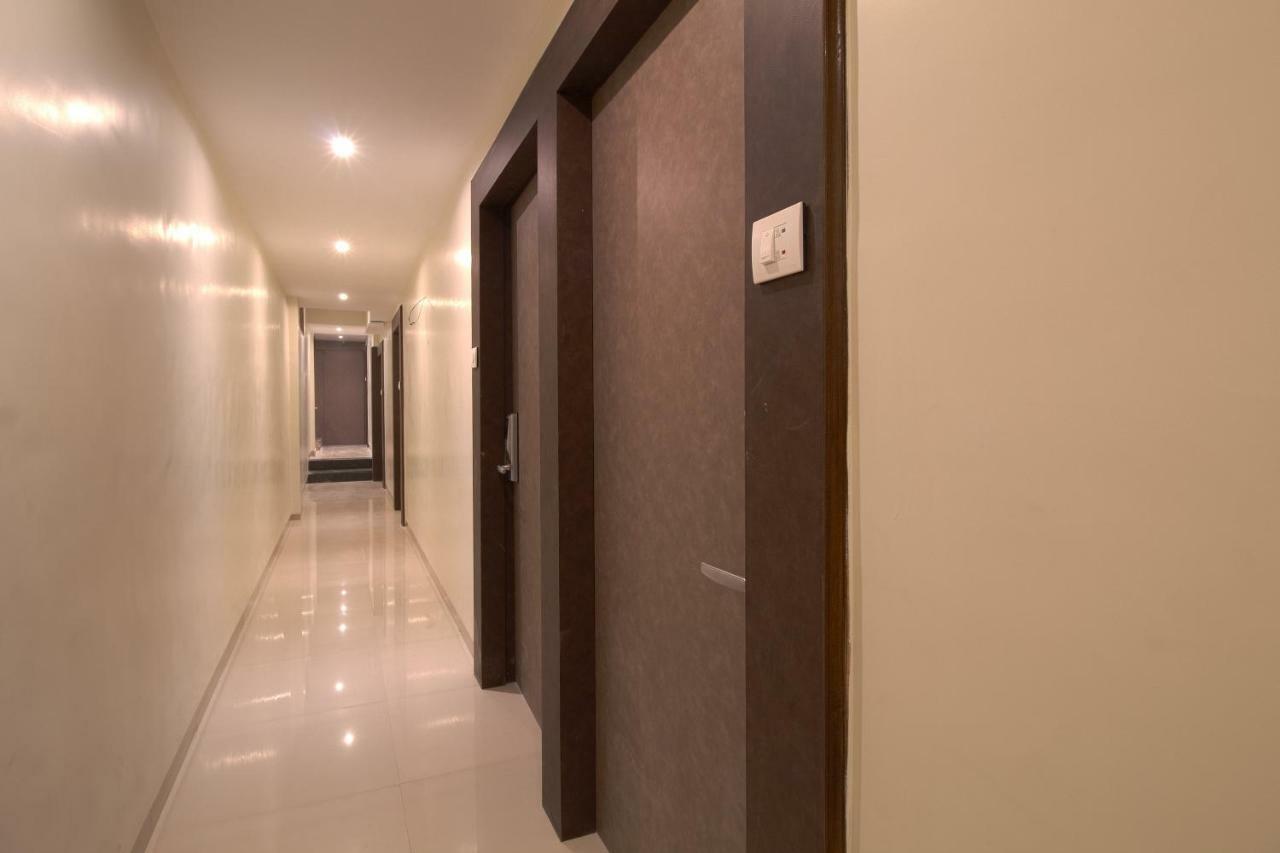 West Hotel 3*