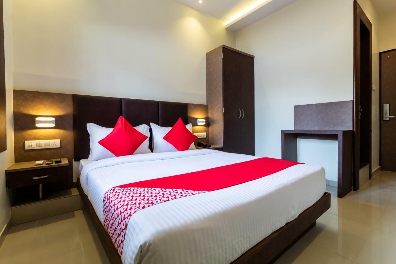 West 3* Mumbai
