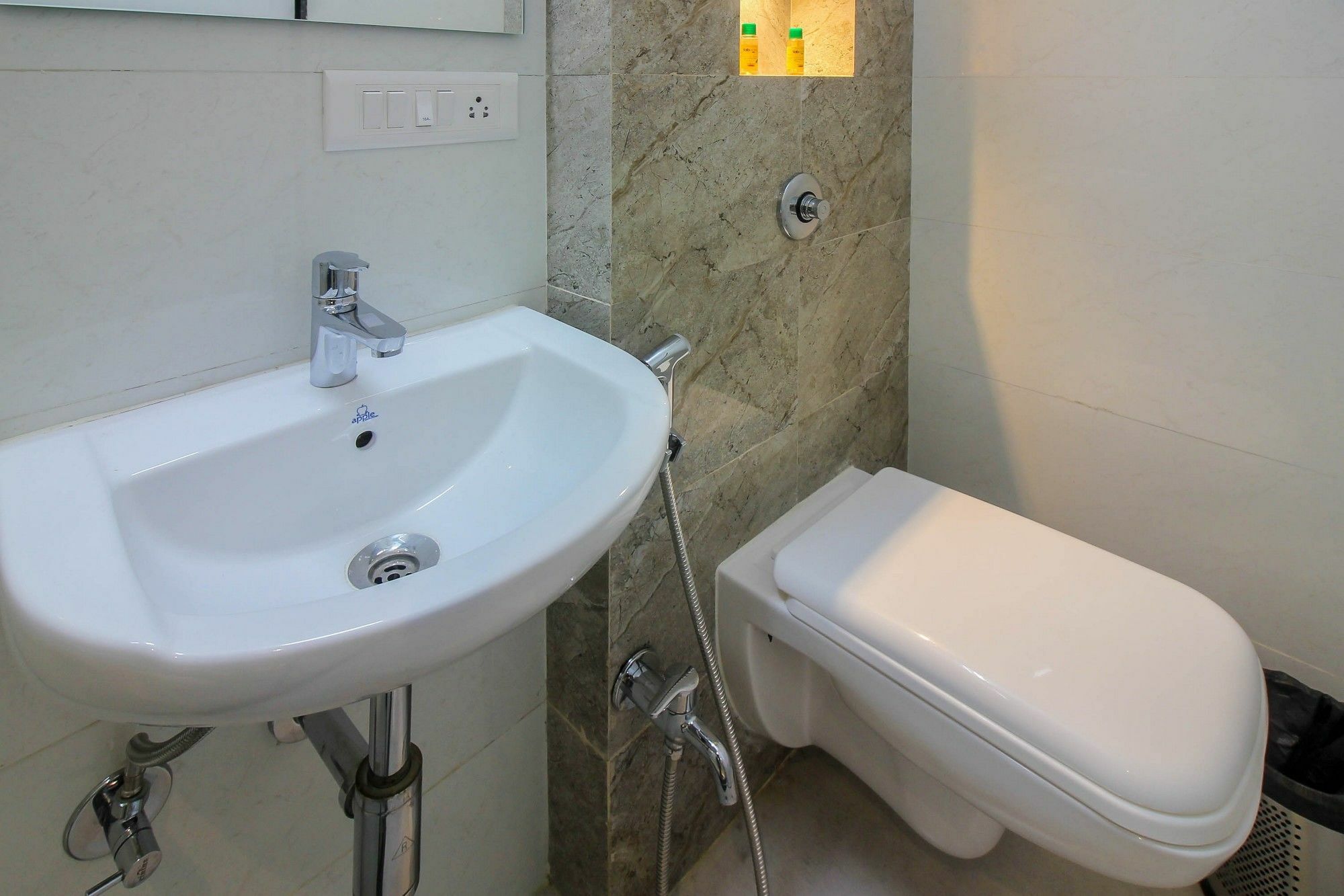 Fabhotel Hyson International Midc Mumbai